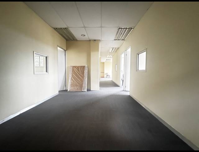 180M² OFFICE TO LET IN SHERWOOD